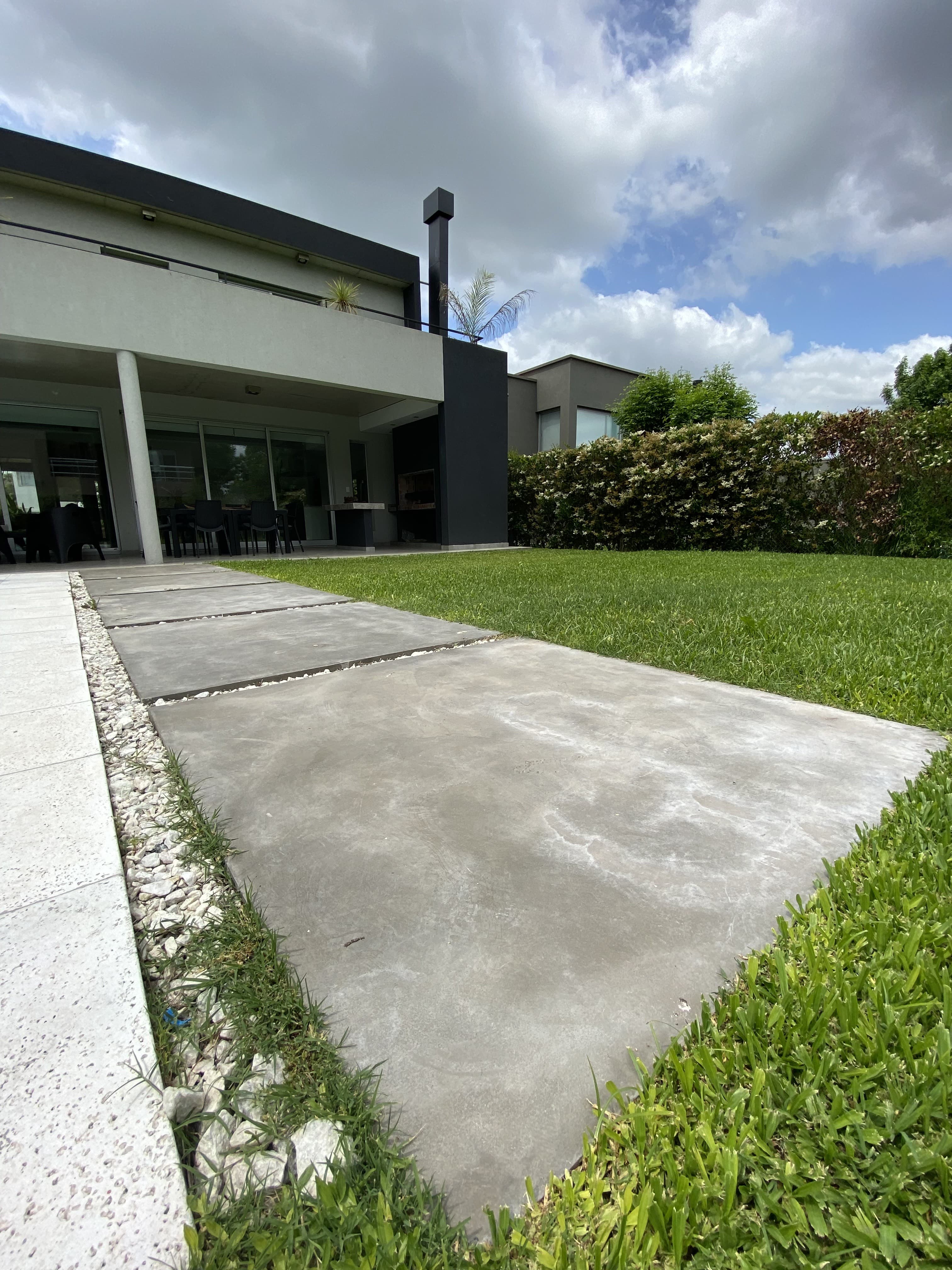 Casa Black 3